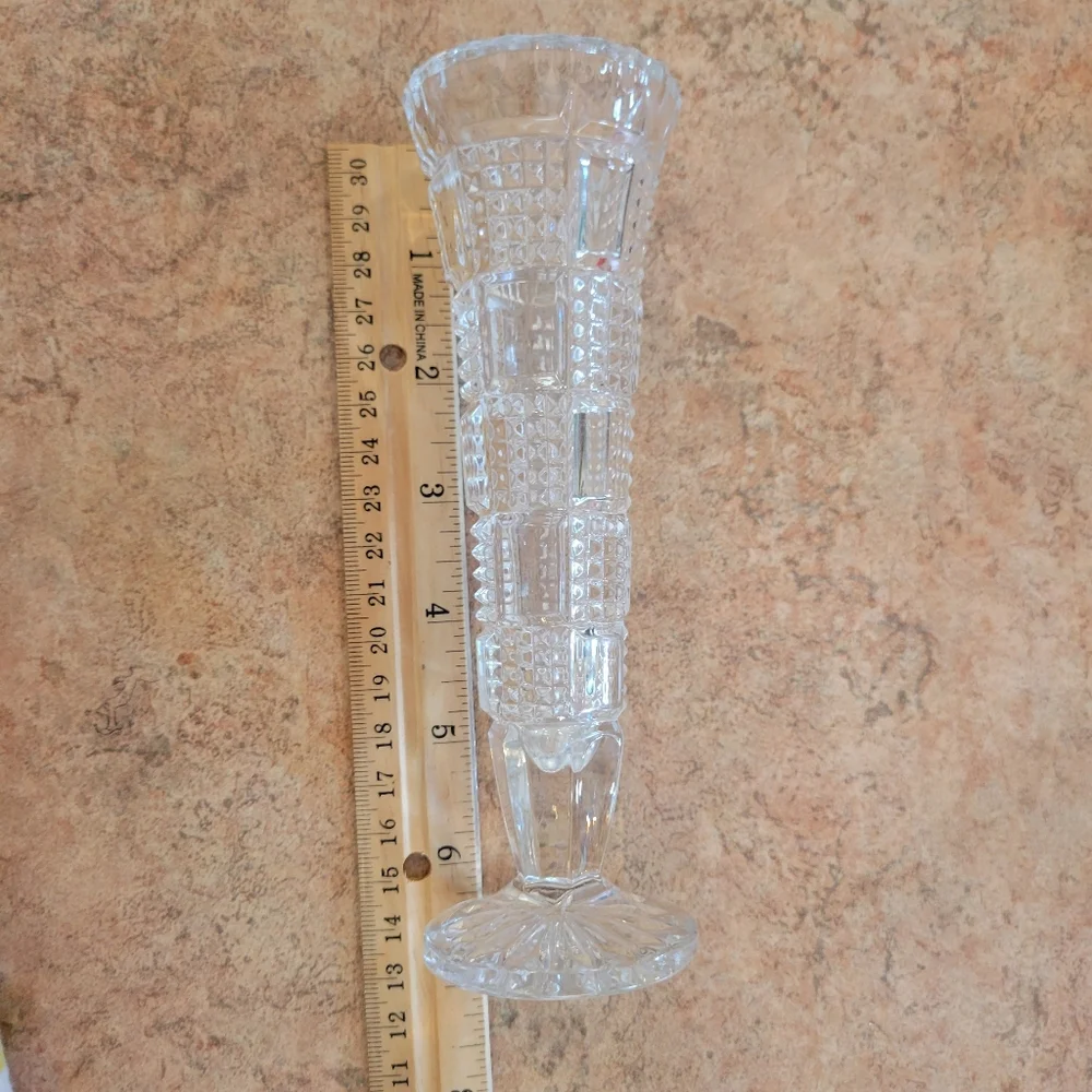 Pretty Vintage Cut Glass Bud Vase ~ Nice!